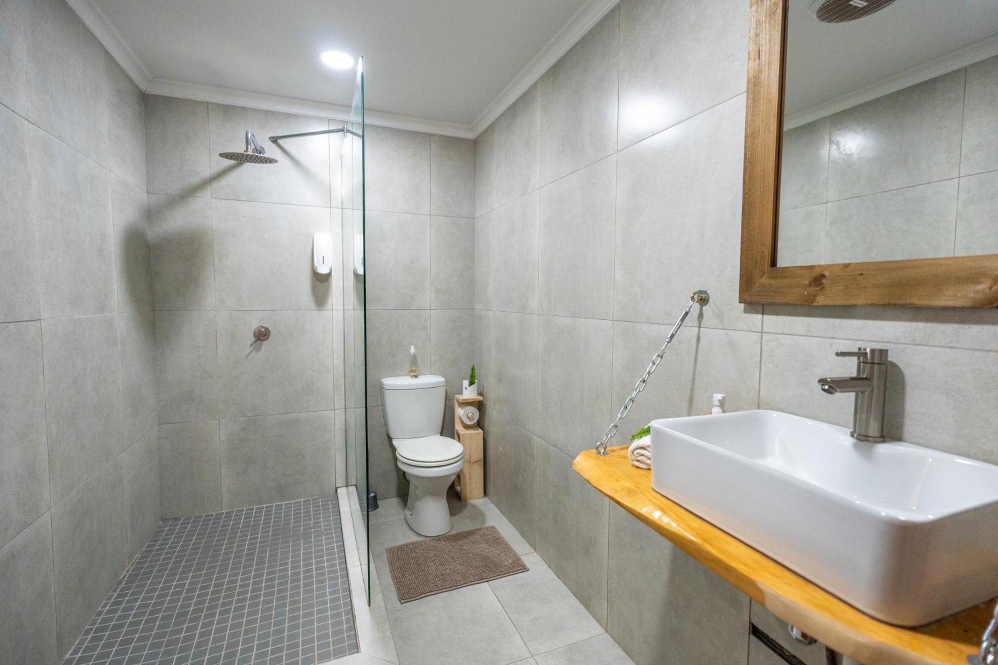 Tidewaters River Lodge Гонуби Экстерьер фото